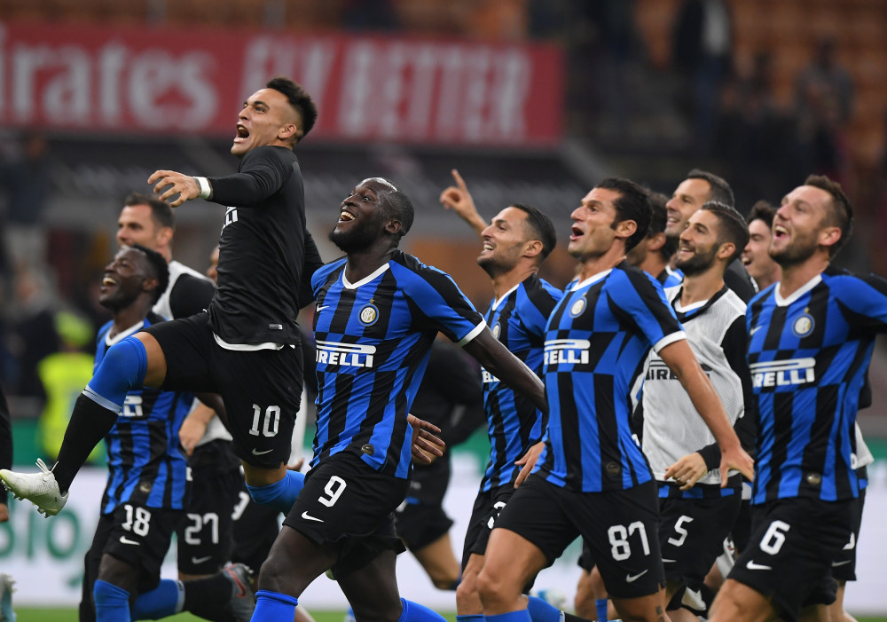 江坤宇守备数据领先联盟