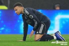 2017 荣誉时刻：贝尔特雷达成生涯第 3000 支安打，成为多米尼加棒球的骄傲