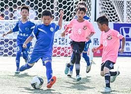 足球传控体系的核心逻辑