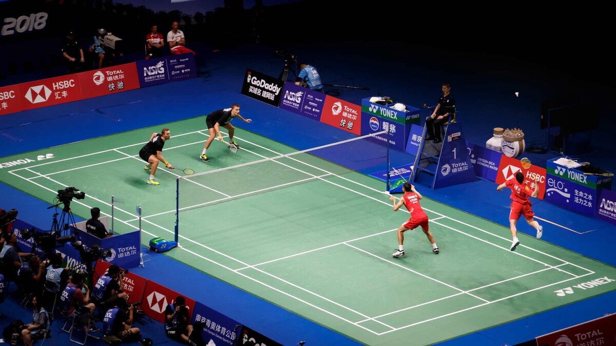 使得裁判所 使得裁判所