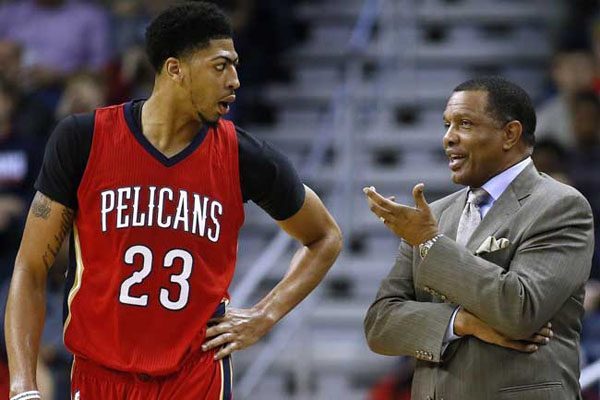 更是全队士 更是全队士