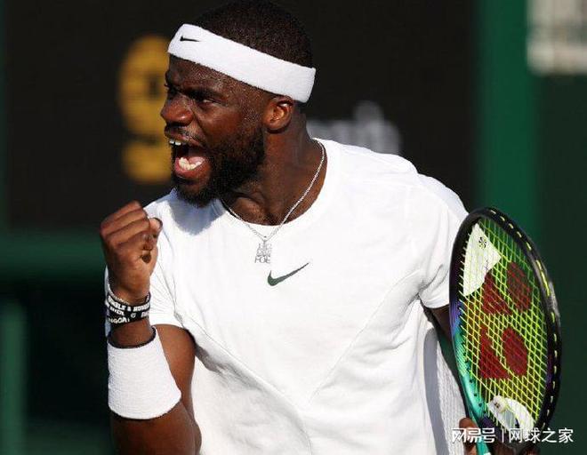 同球员承担 同球员承担