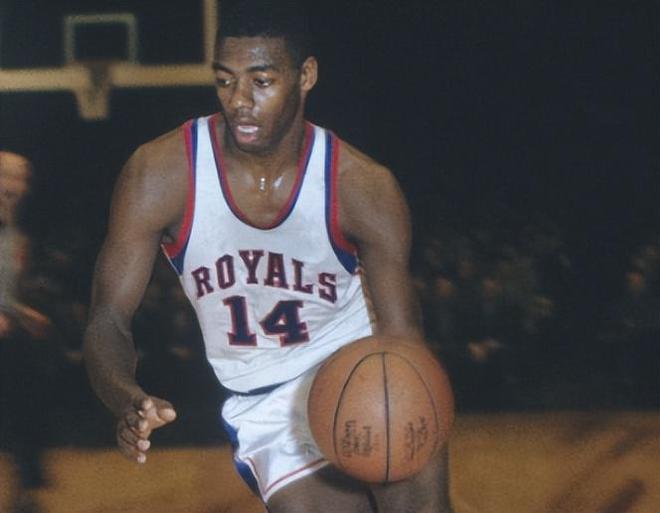 也为辽宁队 也为辽宁队